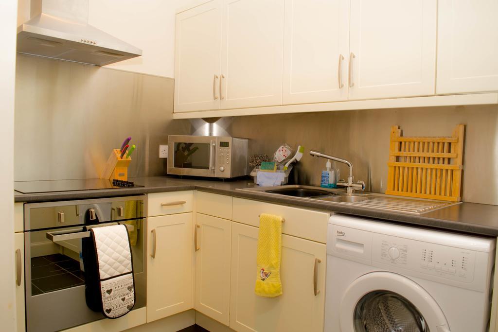 The Cobbles Inn Apartment เคลโซ ภายนอก รูปภาพ
